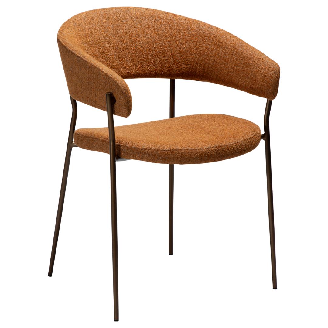 Reboot Dan-Form spisestuestol med armlæn bouclé brændt orange