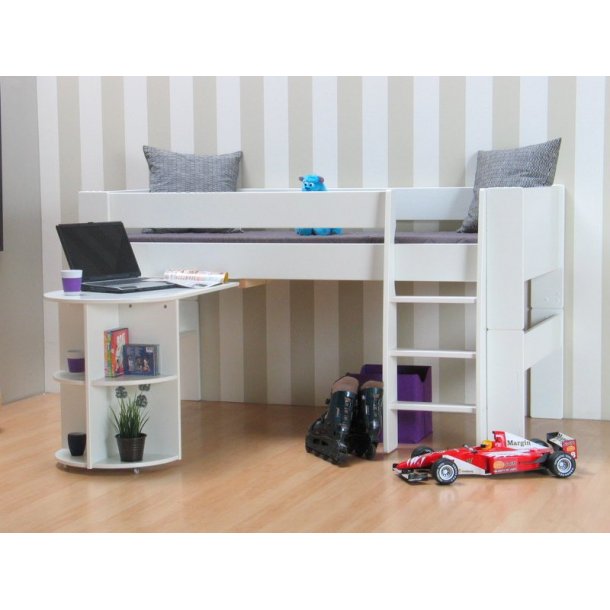 Molly kids halvhøj seng med lamelbund, skrivebord og hylder. Seng med skrivebord